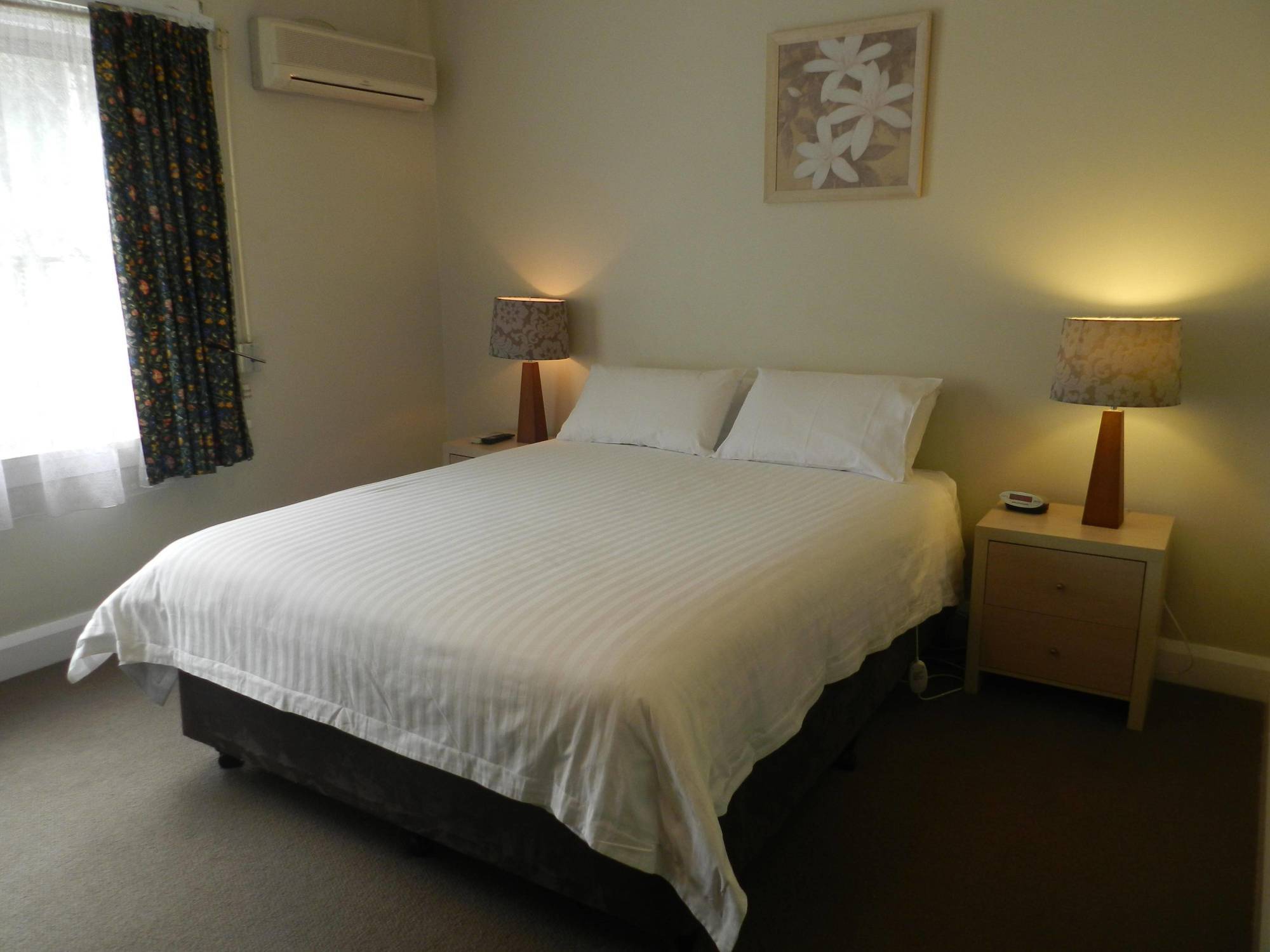 Trc Hotel Launceston Extérieur photo