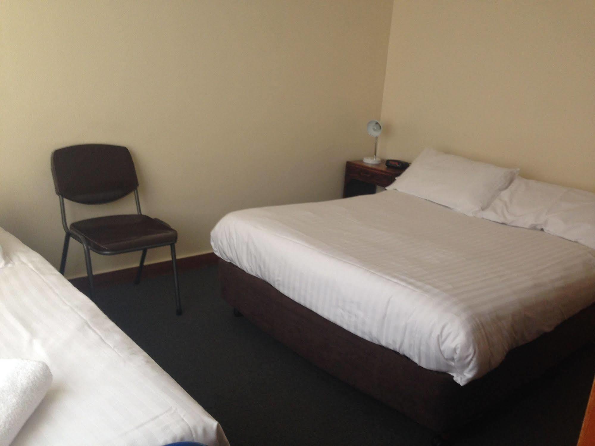 Trc Hotel Launceston Extérieur photo