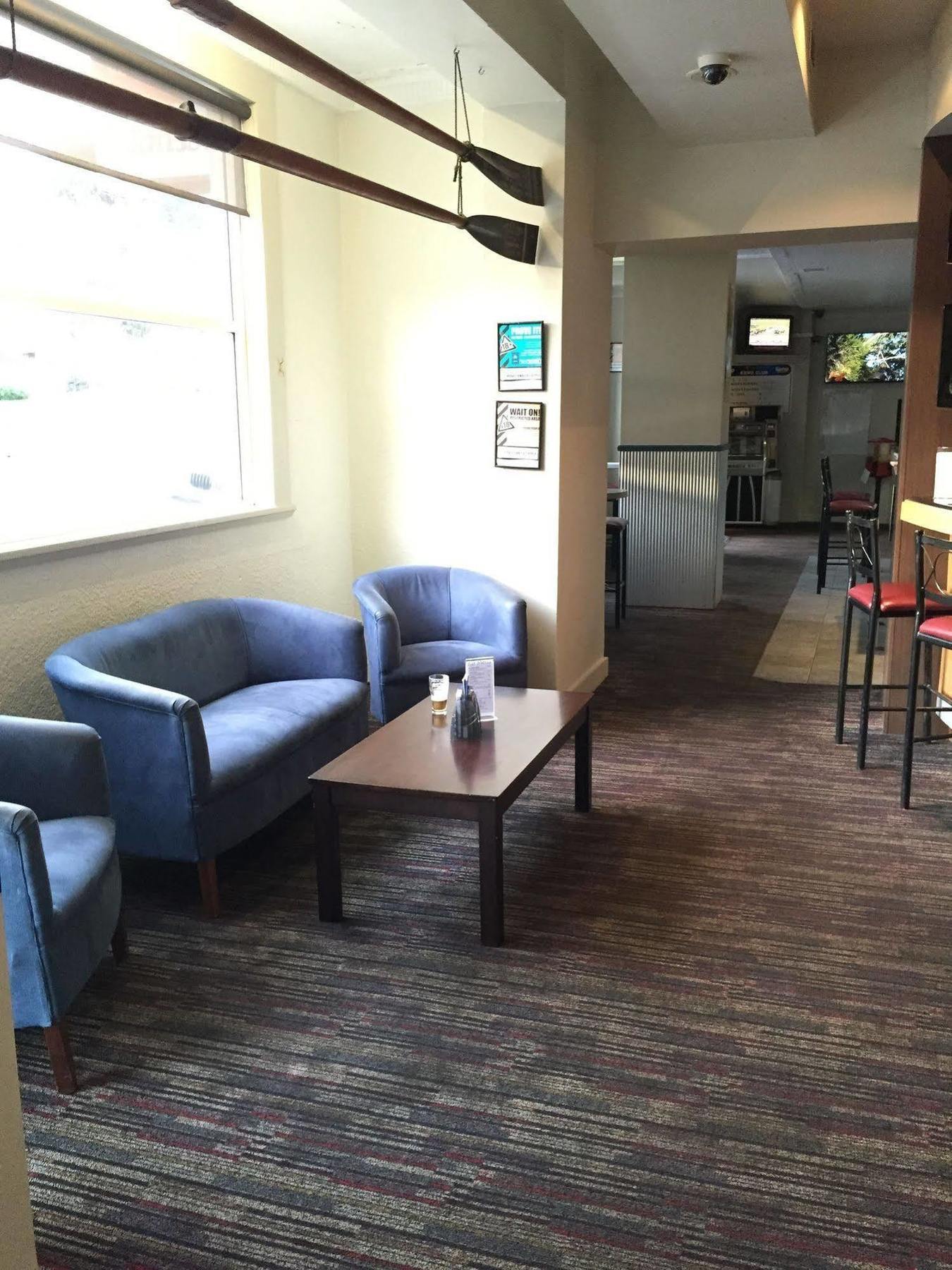 Trc Hotel Launceston Extérieur photo